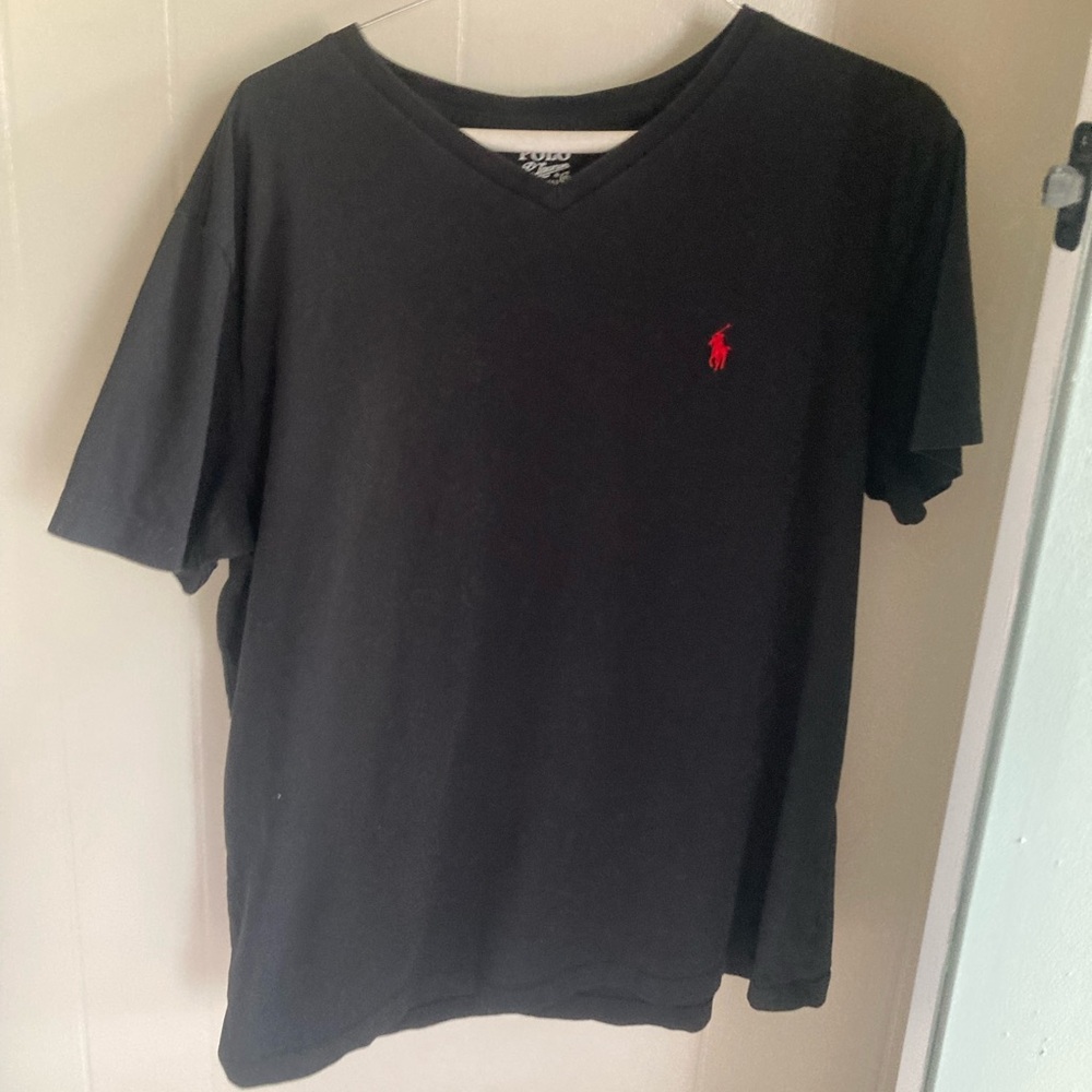 Black polo v neck tee